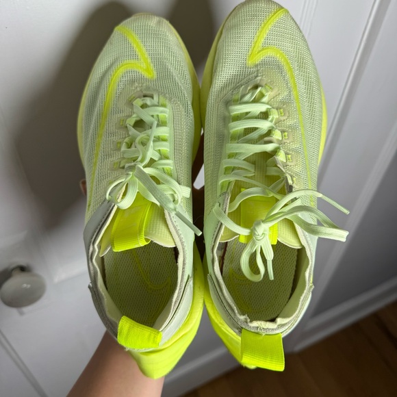 Nike Women’s Zoom Double Stacked in Volt size 9 - Picture 3 of 14